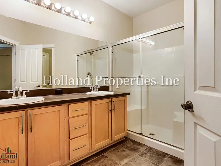 4949 SW 141st Ave — Photo 19