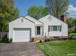 42 Haynes Rd, West Hartford, CT 06117