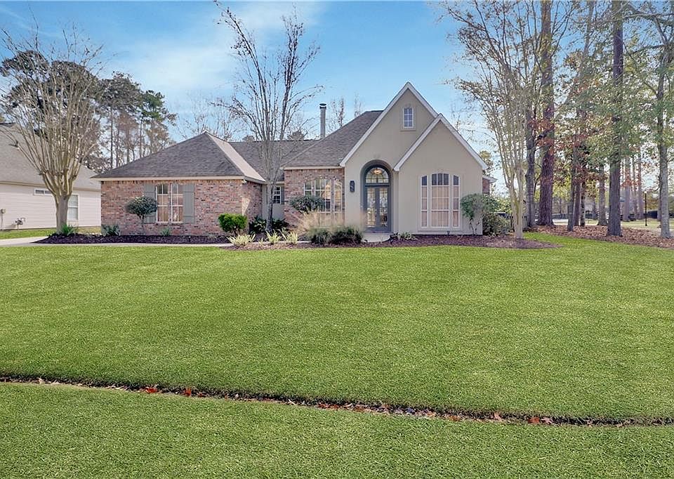 1st image of 610 Sweet Bay Dr