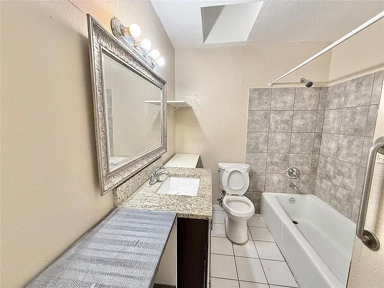 1507 N Thacker Ave — Photo 13
