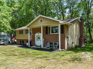 37 Edge Trl, Sugarloaf, PA 18249