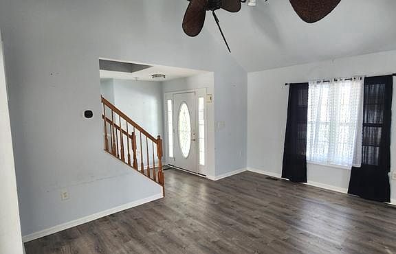 4th image of 351 Thumper Dr