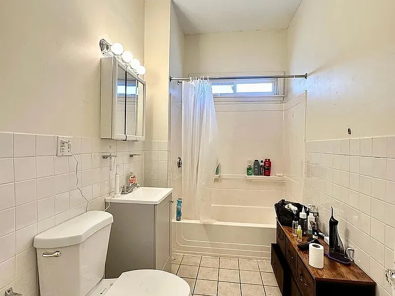 22 Highgate St #20 — Photo 14