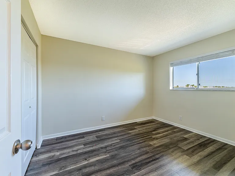 2226 N Cypress Bend Dr #308 — Photo 41