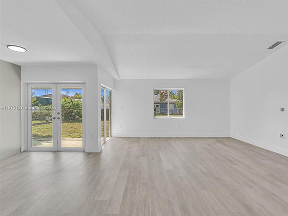 4th image of 13412 SW 256th Ter