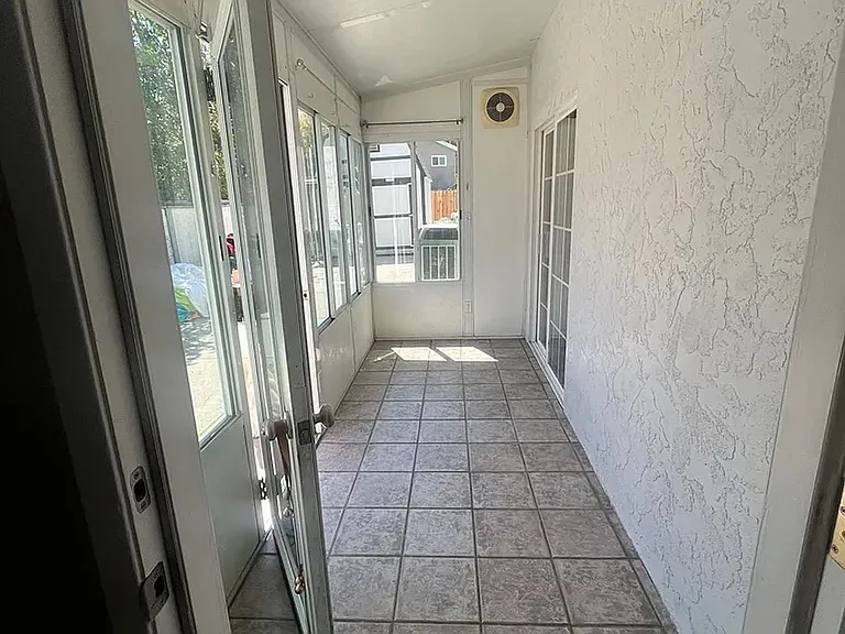 641 Cordelia Cir #A — Photo 2