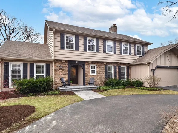 90 Linden Ave, Glencoe, IL 60022