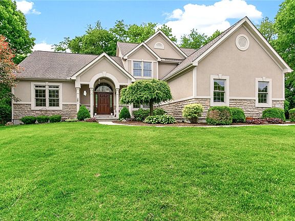 2nd image of 2298 Crestridge Dr