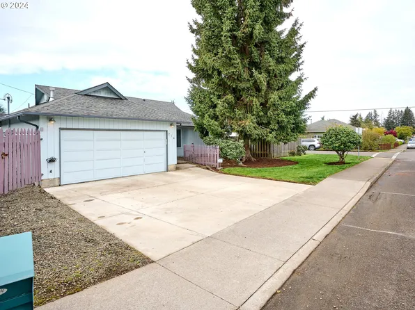 214 Shirley St, Molalla, OR 97038