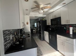 800 SW 125th Way #112 O, Hollywood, FL 33027