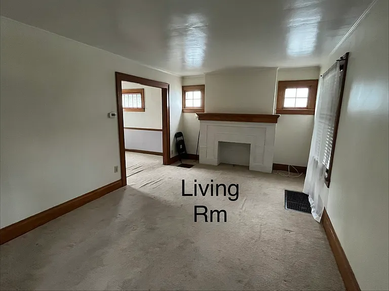 159 E Lakeview Ave — Photo 4