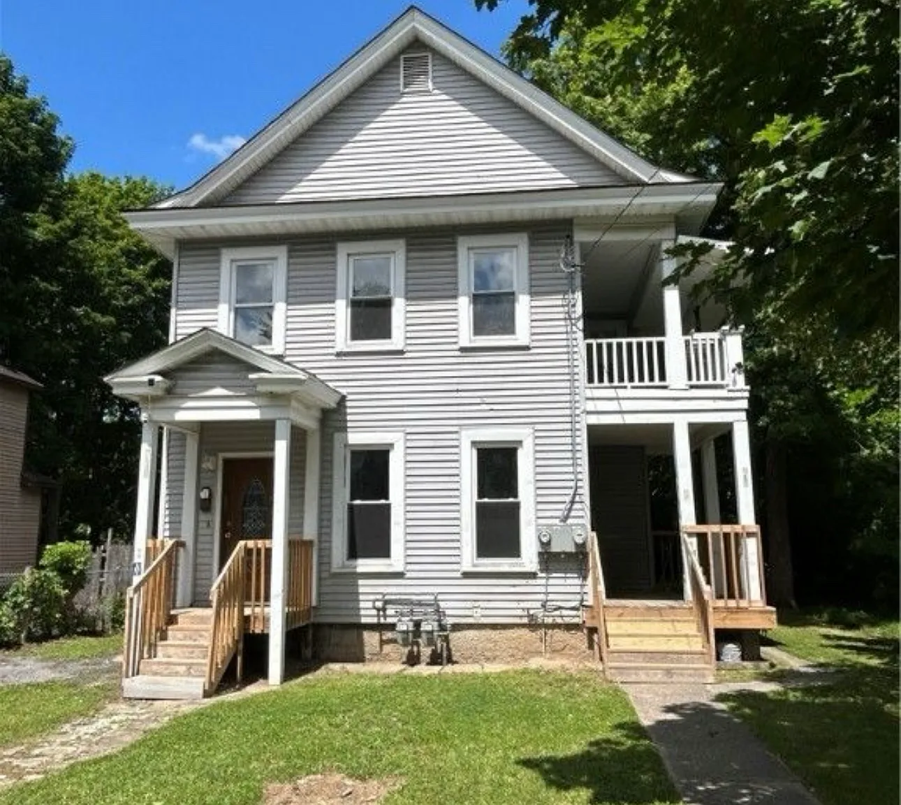 3 bed, 1523 sqft, $1,700 — Photo 1