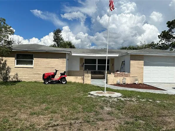 8922 Chilton Dr, Port Richey, FL 34668