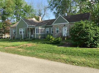 107 E Walnut St, Sharpsville, IN 46068
