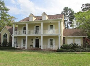 3 Lakeview Cv, Moultrie, GA 31768