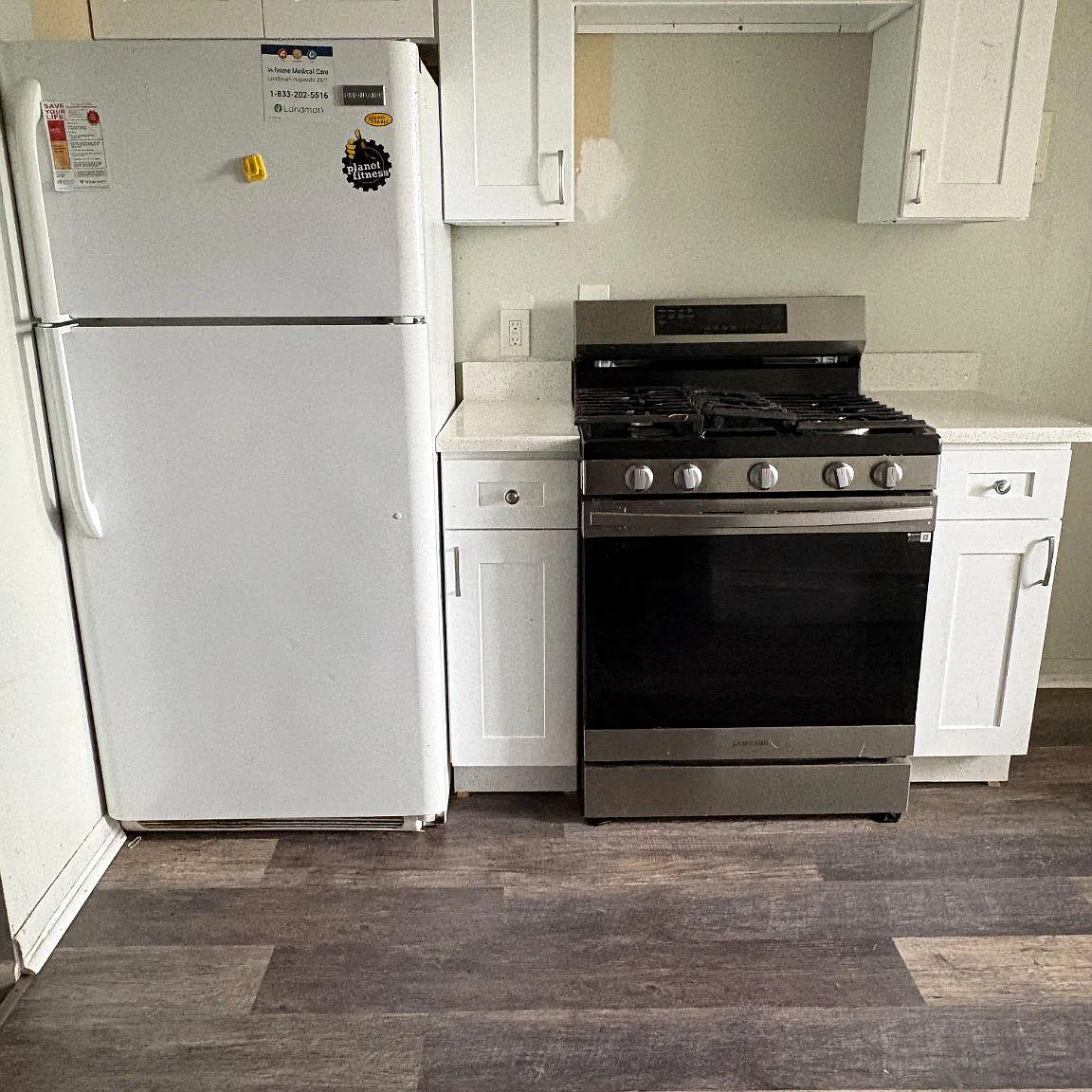 1 bed, 1.0 bath, 10800 sqft, $1,600 — Photo 3
