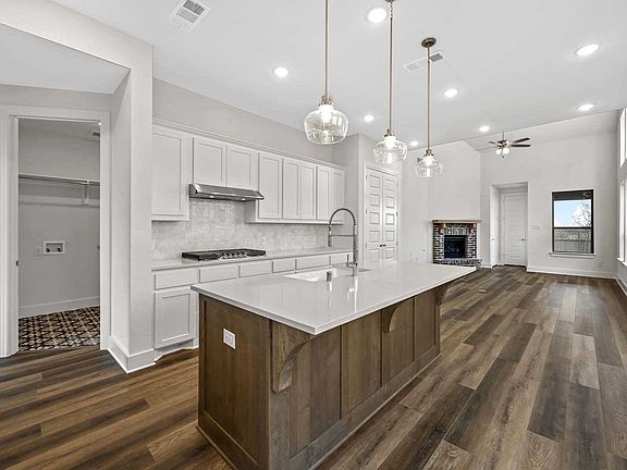 Plan Grayson Plan, Pecan Square: 40ft. lots, Justin, TX 76247 | Zillow