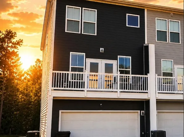 341 Herty Park Dr, Moncks Corner, SC 29461