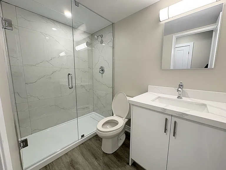 190 Gage Ave S #401 — Photo 8
