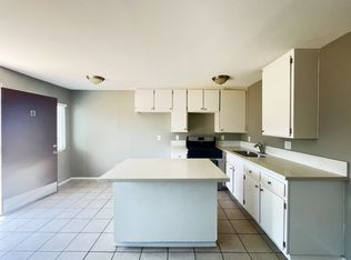 RV T 3761, Riverside, CA 92503