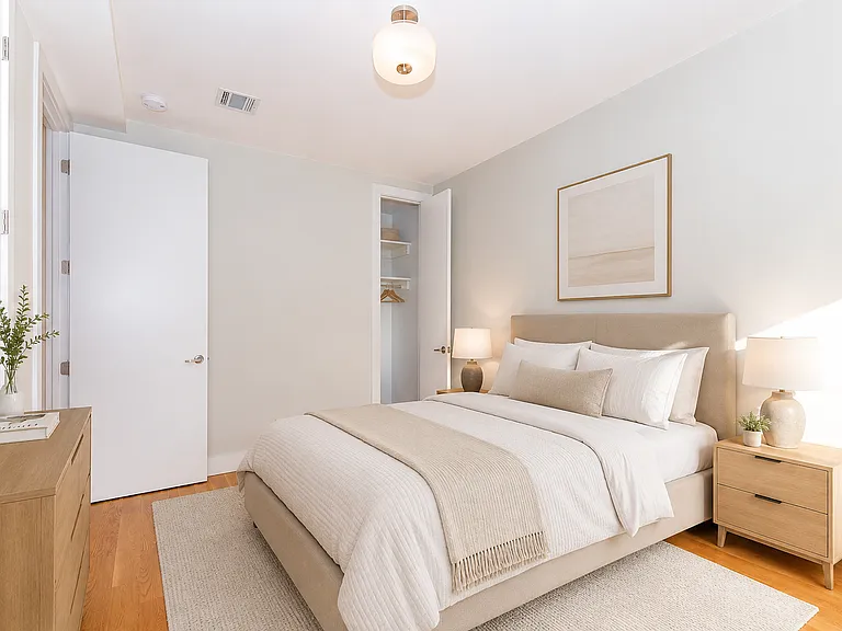96 Diamond St #2E — Photo 8
