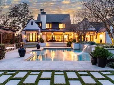 5495 Mount Vernon Pkwy, Sandy Springs, GA, 30327