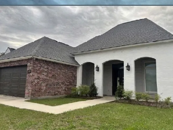 204 Treescape Dr, Lafayette, LA 70508