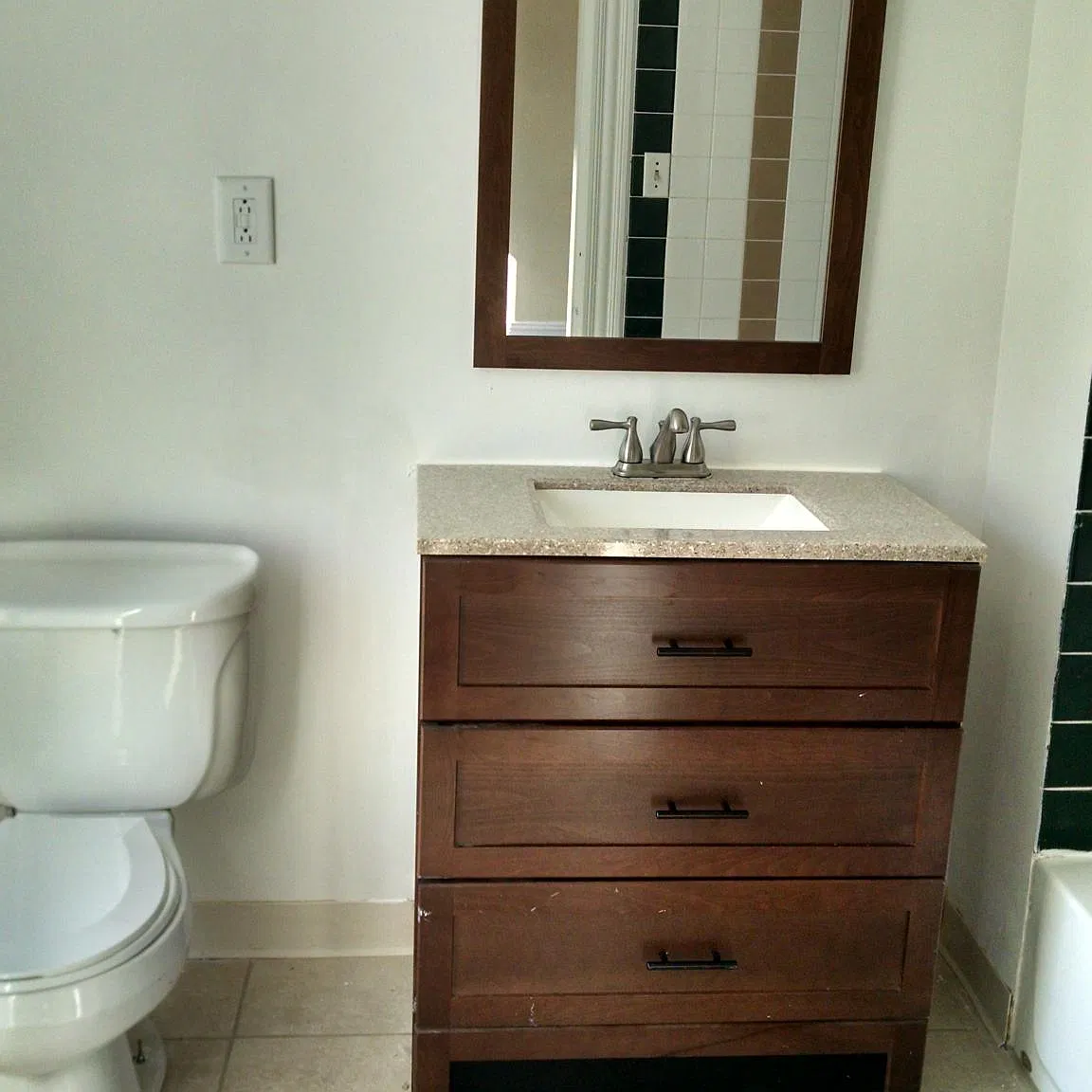 2 bed, 1200 sqft, $1,975 — Photo 2