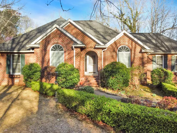 2100 Neuse Colony Dr, Clayton, NC 27527