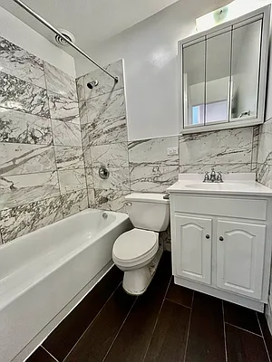 Rented by City Connections Realty | media 7