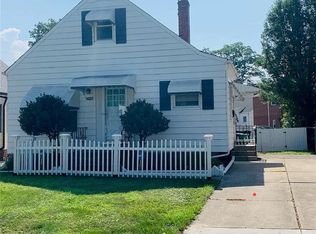 23560 Hartland Rd, Euclid, OH 44123