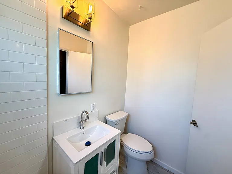 3226 N Adelia Ave #3226 — Photo 6