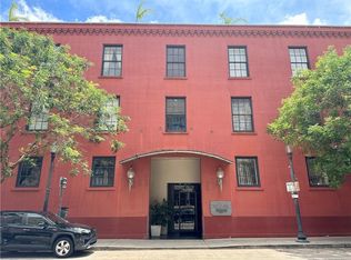 330 Julia St APT 205, New Orleans, LA 70130