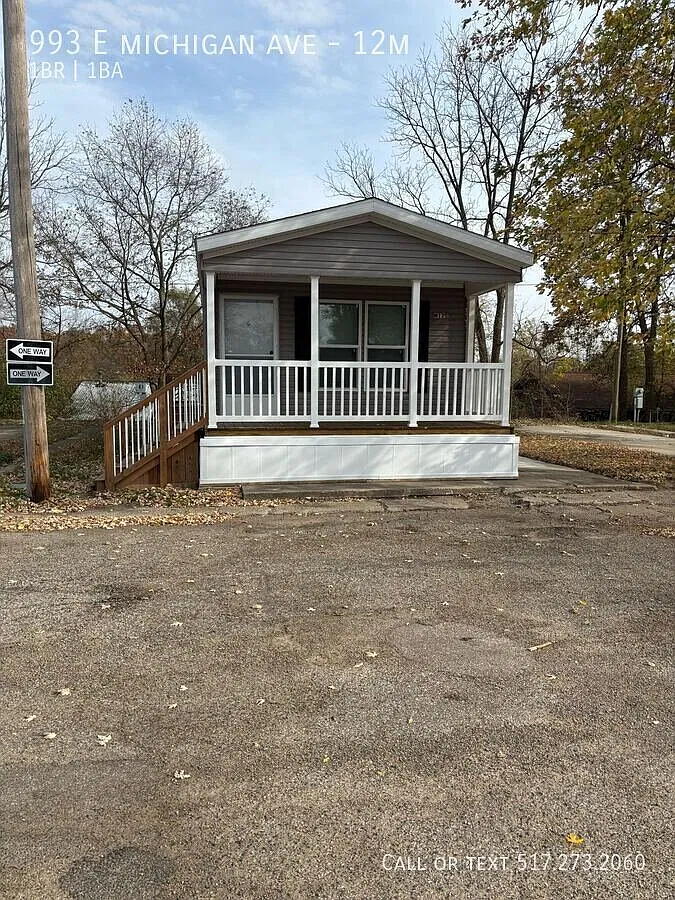 1 Bedroom 1 Bath Mobile home — Photo 2