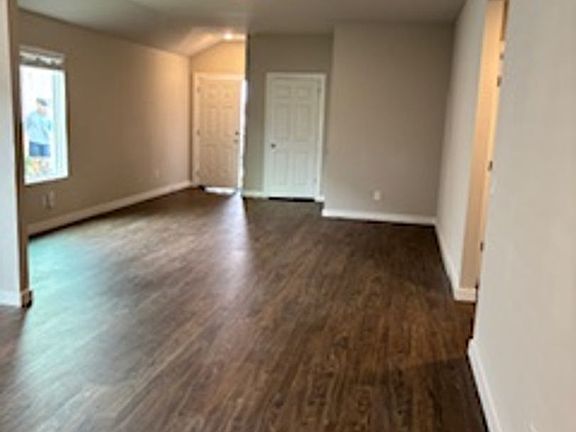 3rd image of 2200 SE 90th St