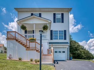 681 Hallock Cir, Abingdon, VA 24210