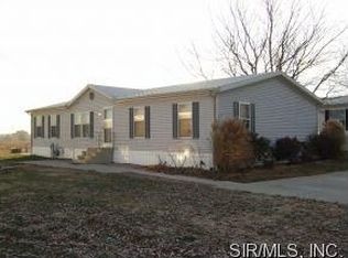 420 Catherine Dr, Red Bud, IL 62278