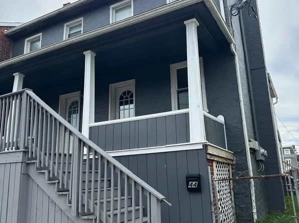44 Spruce St, Danville, PA 17821