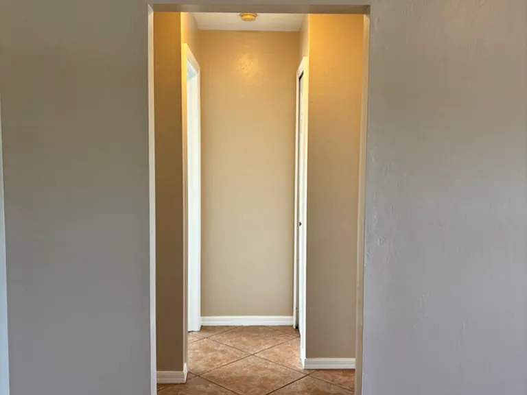 4343 SW Sands Blvd — Photo 10