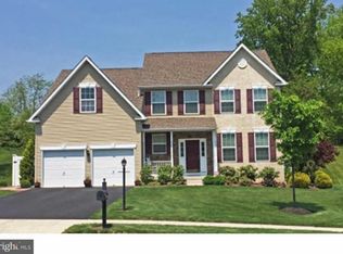 2705 Saint Victoria Dr, Gilbertsville, PA 19525