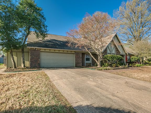 3rd image of 2708 W Kathy Ln