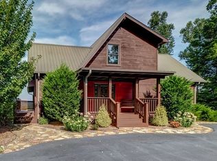 455 Brasstown Acres Dr, Brasstown, NC 28902