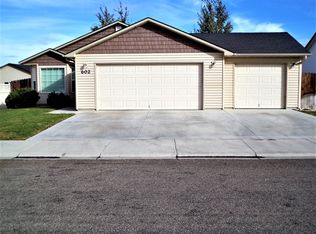 602 E Cinnabear Dr, Kuna, ID 83634
