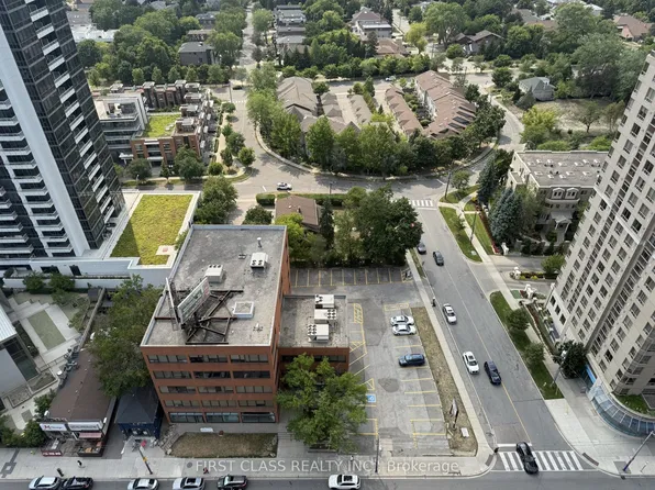 5 Northtown Way #2502, Toronto, ON M2N 7A1