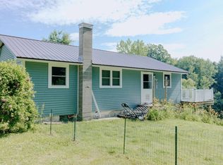 253 Farnsworth Cir, Westminster, VT 05158