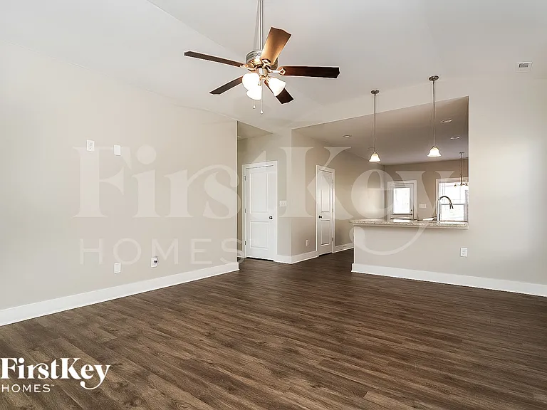4727 Holders Rd — Photo 6