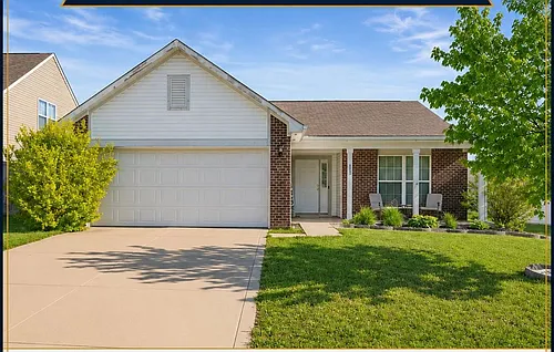 652 Loon Ln Photo 1