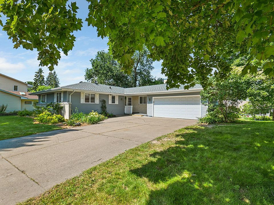 1st image of 1432 Park Hills Ct