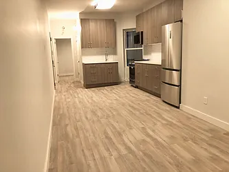 Rented by Realty 2000 Associates Ltd