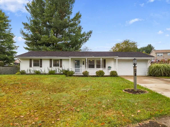 21 Sussex Ct W, Lexington, OH 44904